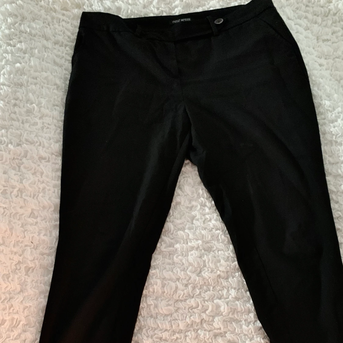 Svarta kostymbyxor från Next