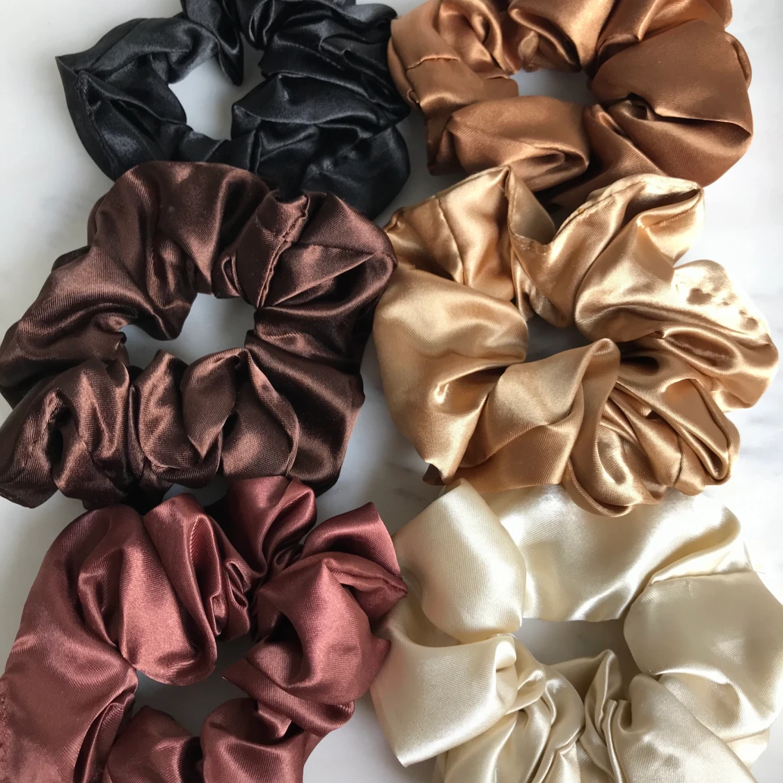Satin scrunchie 6st 
