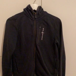 sail racing  - fin sail racing kofta som inte längre är till användning,nypris 999kr