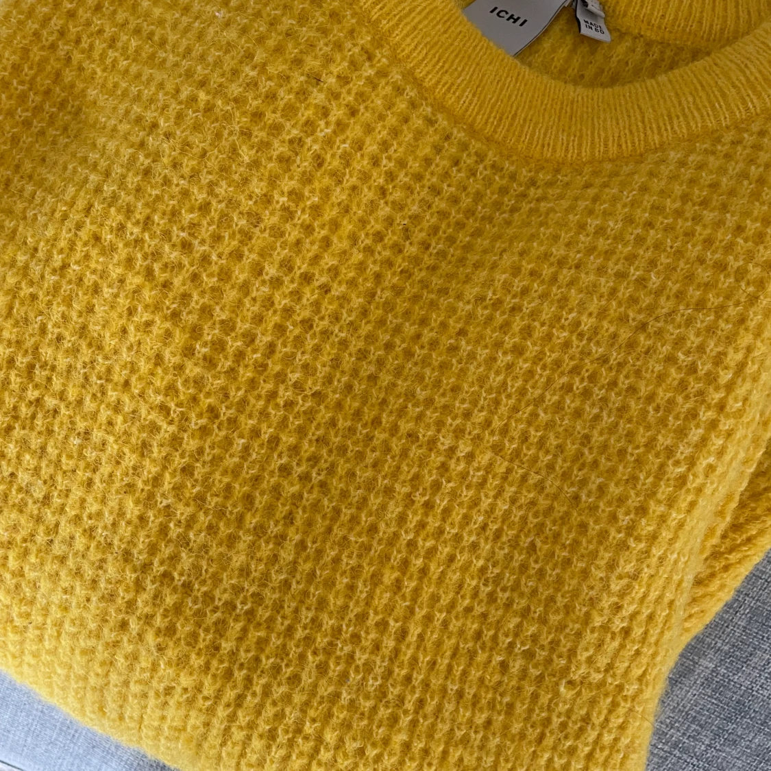 Gul kofta från ICHI - 91