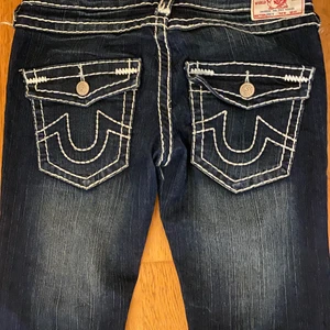 True Religion  - Skitsnygga True Religion jeans! Mycket gott skick!