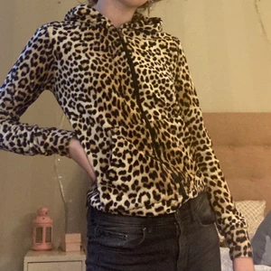 Leopard kofta💞 - Köpt den från Gina 2019 och har använt ca 5 gånger💞😩😋