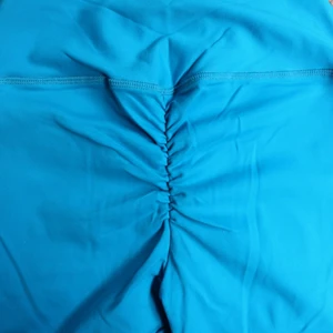 Aleaware scrunch tights  - Aldrig använda träningstights från Alea Ware med scrunch för grym passform! 