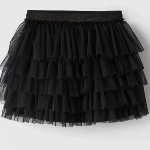 Zara kjol - Jättesöt tyllkjol från Zara!!💘💘 Fint skick i storlek 164!! 180 kronor inklusive frakt