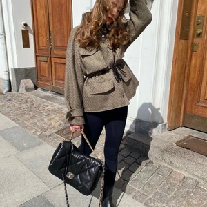 Meotine Palma jacka - Storlek M/L. Nästan aldrig använd, nyskick. Köpt för runt 2000 kr.