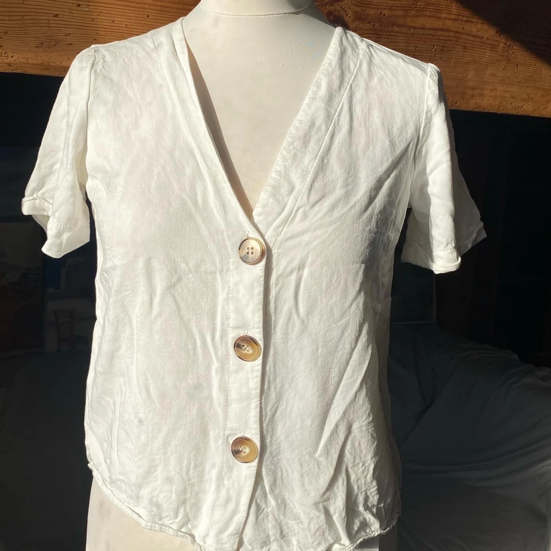 ASOS DESIGN En gullig vit blus med knappar! - 91