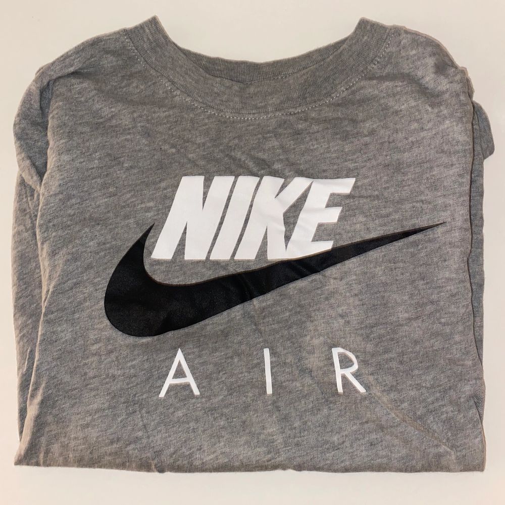 NIKE AIR t-shirt - Nike | Plick Second Hand