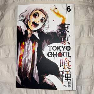 Tokyo Ghoul manga volym 6. Inga skador eller liknande. Köpare står för frakt! Pm för mer info <3