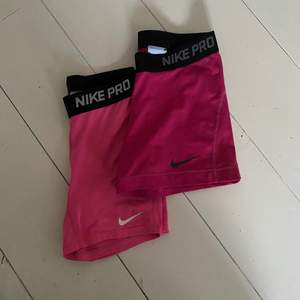 Nike shorts i storlek xs