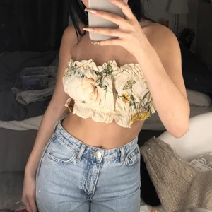 Bandeau topp i st xs - Topp från h&m, aldrig använd.