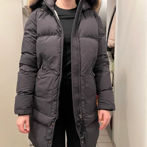 Parajumpers - Parajumpers light Long bear - grå. Storlek S.