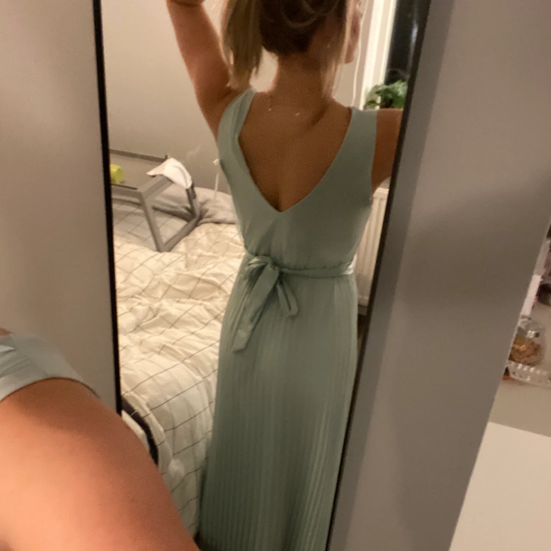 Supersöt balklänning  - 90