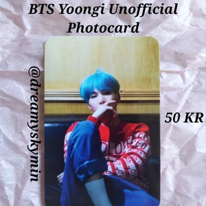 BTS Yoongi Unofficial Photocard - Unofficial Photocard på Yoongi (Suga) från BTS. Kontakta om du vill köpa eller har frågor. Frifrakt och kommer med stickers med mera.