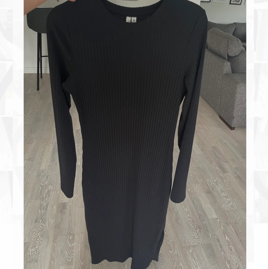 Klänning med slits - 90