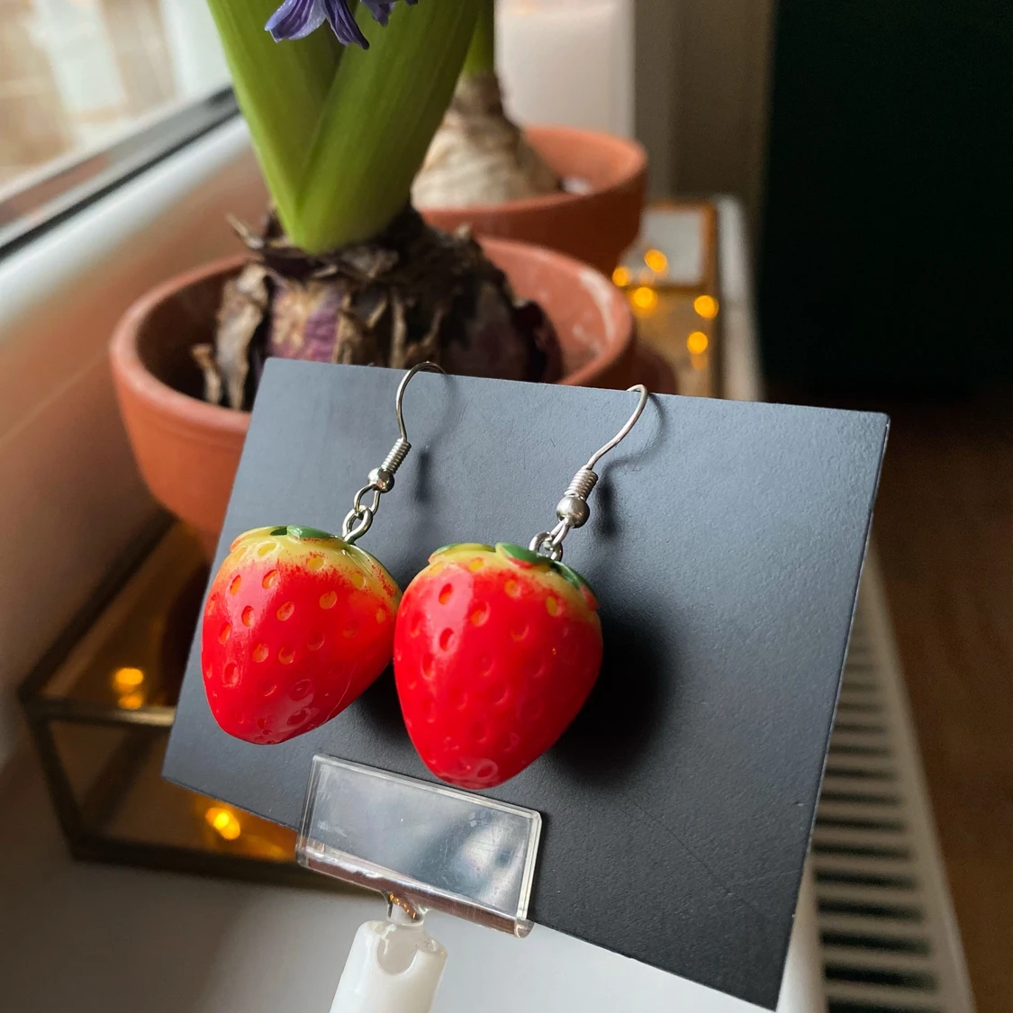 Jordgubbar Örhängen earrings