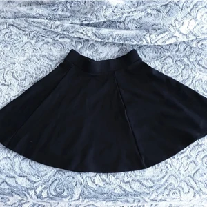 Kjol - Cute kjol i välgit gott skick! 