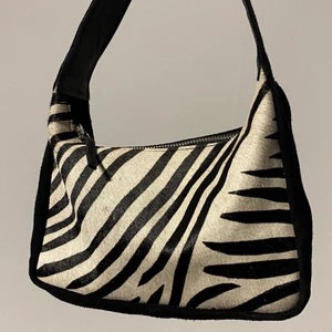 Sebra mönstrad väska - Snygg axelväska med zebra mönster