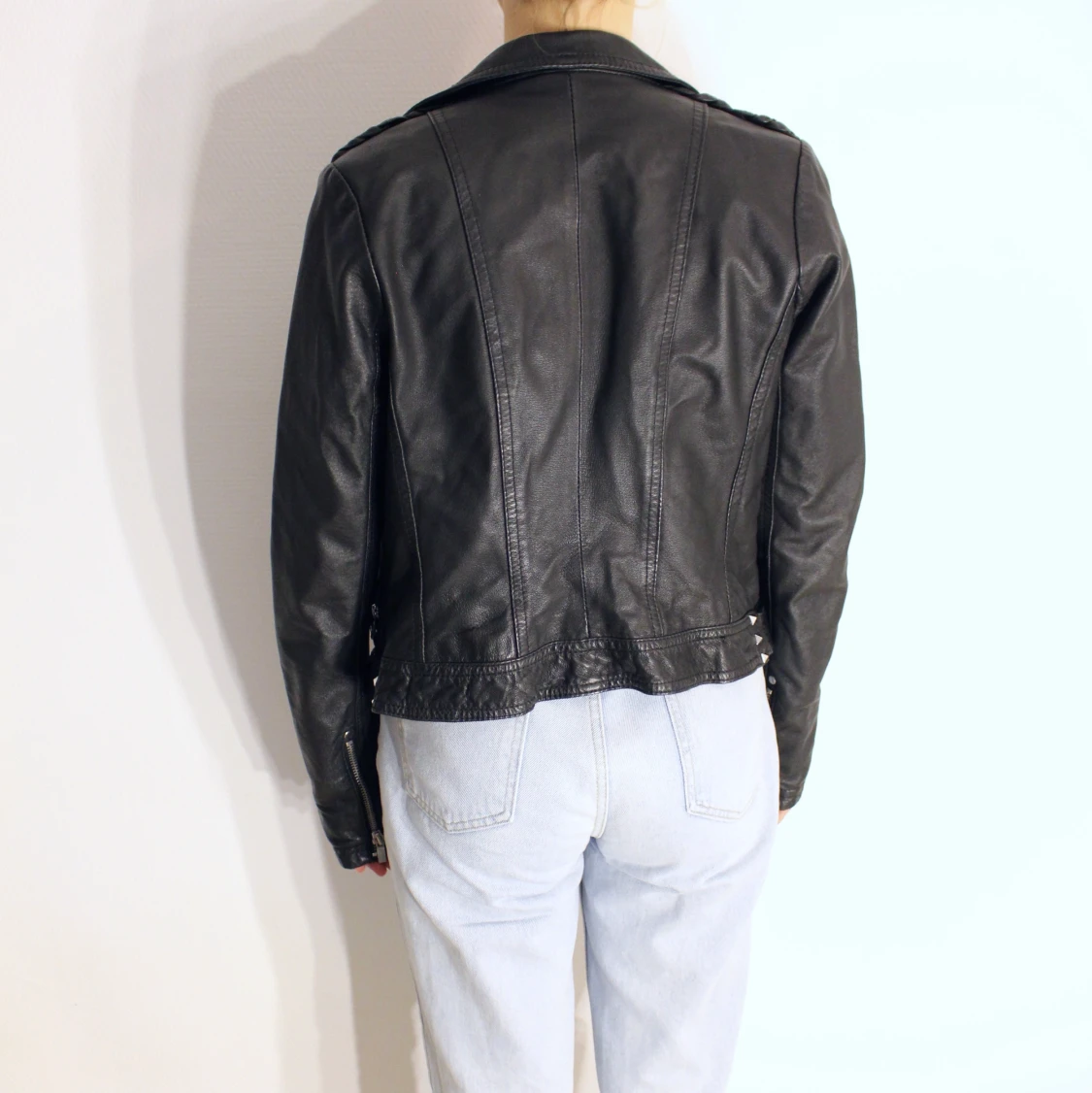 Oversize fejk skinnpaj  - 91