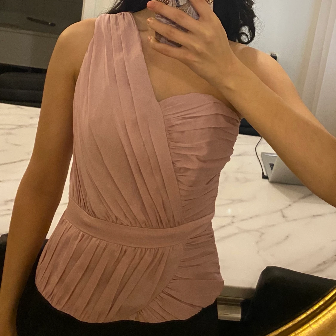 Puderrosa festtopp - 90