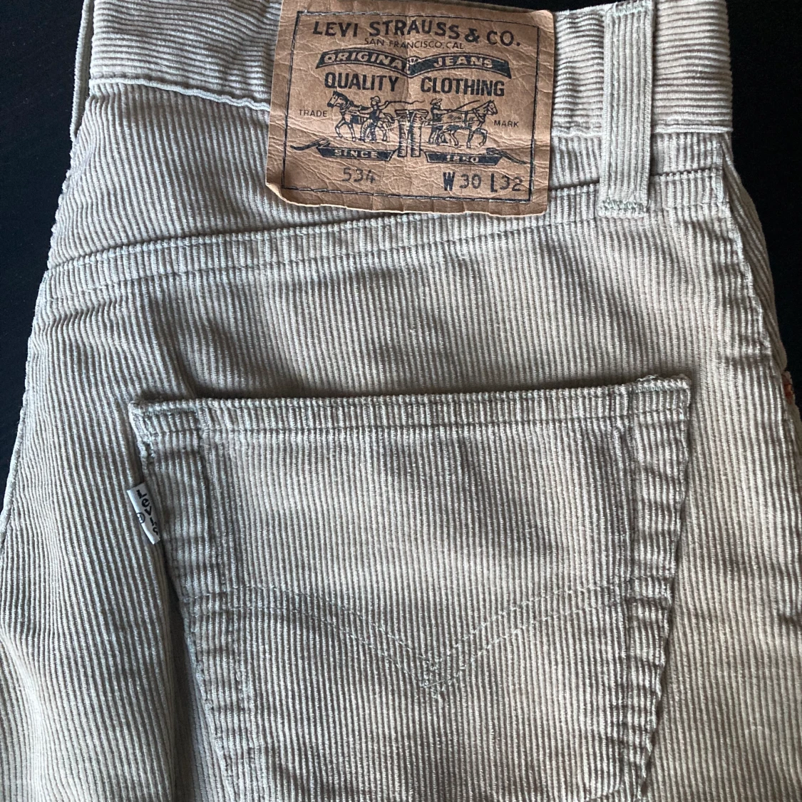Vintage beiga manchesterbyxor - Levis  - 91