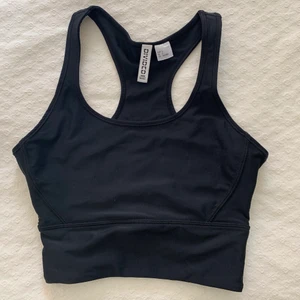 Sport topp  - Oanvänd