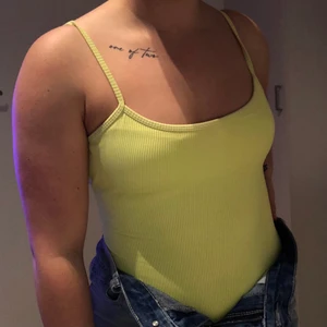 Body  - Body i fint skick! Frakt tillkommer💕