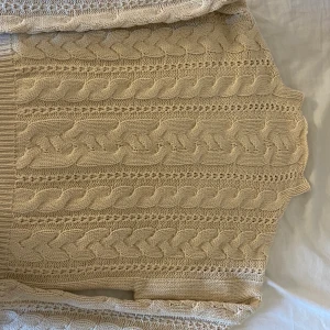 Stickad tröja från nakd, aldrig använd💓 - aldrig använd, storlek xs