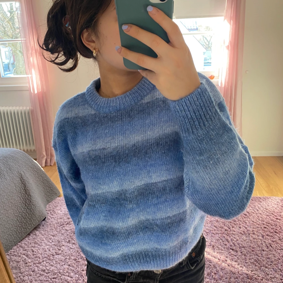 Blå stickad tröja  - 91