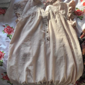 Sjorta  - Fin sjorta har inte alls haft den på mig storlek xs säljer för 25kr priset går att diskuteras 💕💕❤️☺️😊🙂