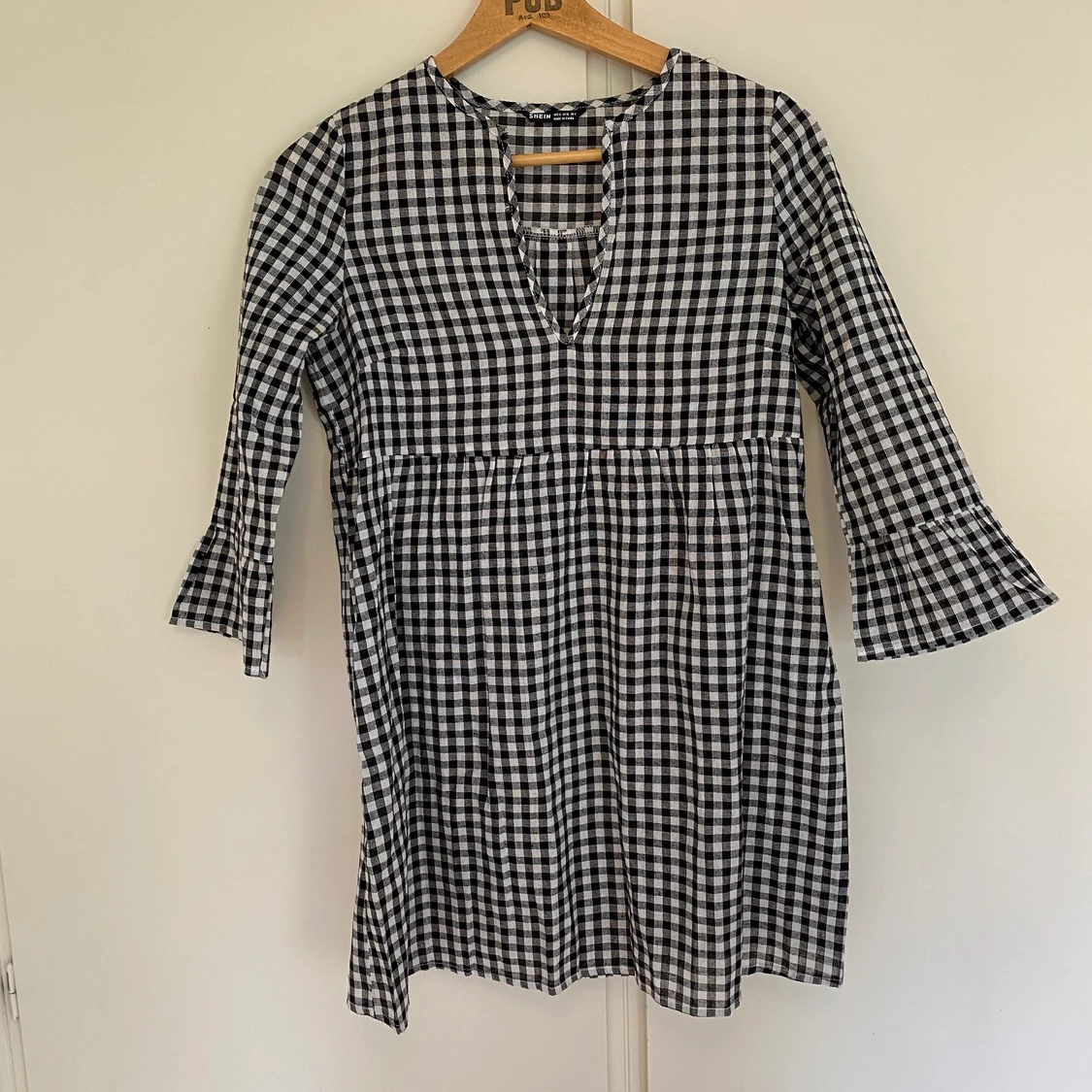 Klänning i storlek 36/S - 90