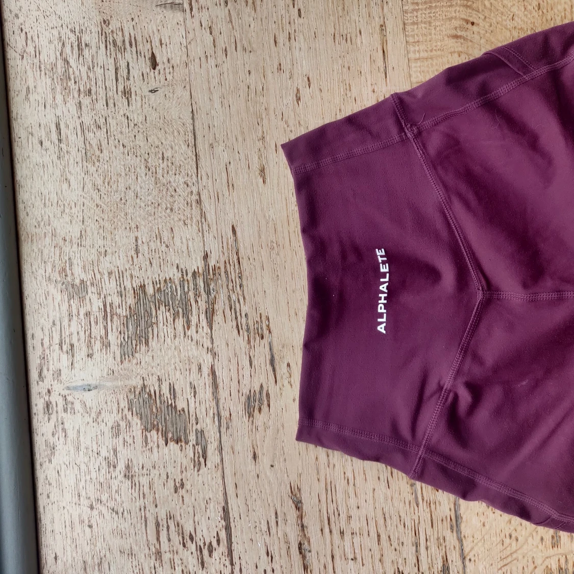 Alphalete surface leggings