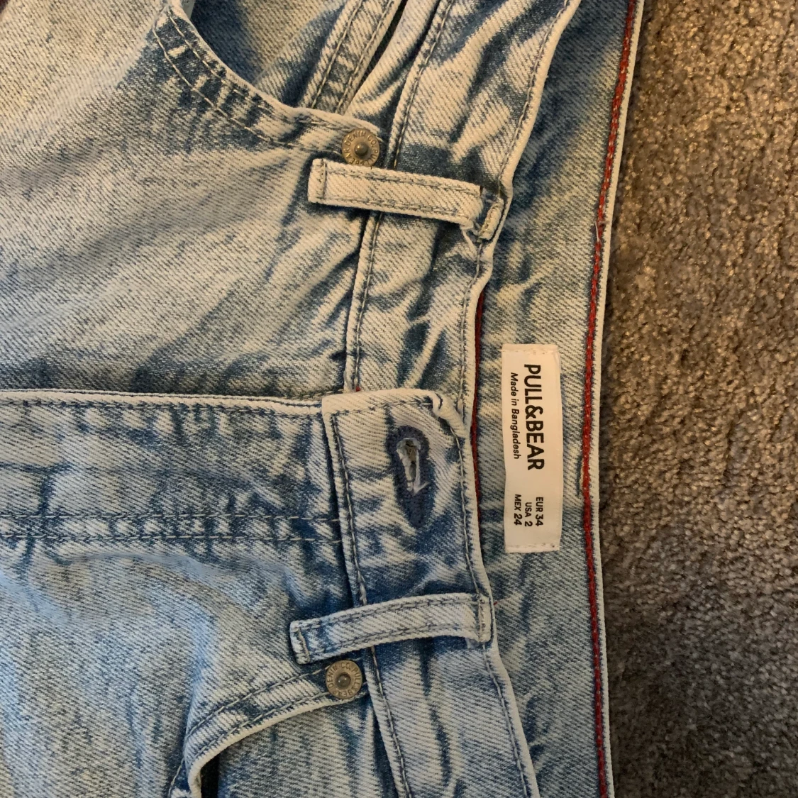 Pull and bear jeans - 90