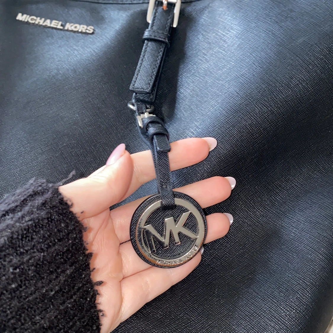 MICHAEL KORS väska   - 90