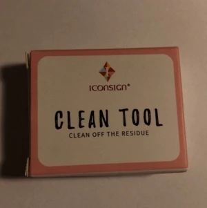 Clean tool - Skulle igentligen köpa något annat så råka jag beställa dessa istället. Knappast rörda. Köpte för 88 då frakten var ink. Ifall det är någon som behöver säljer jag dem. 50 då frakten är ink💕