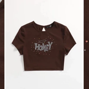 Shein  - Har köpt denna tröja från shein🥥