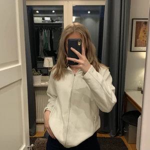 oversized vit kofta - True North kofta som är i strl XL, supermysig och är i bra skick.