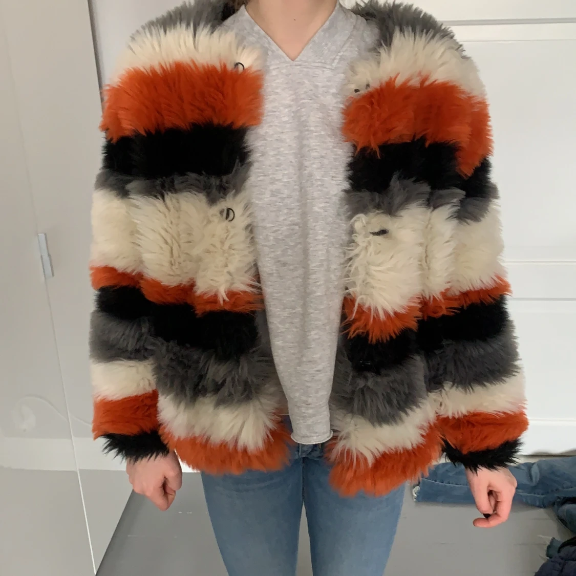 Helt oanvänd jacka från Peak Performance - 91