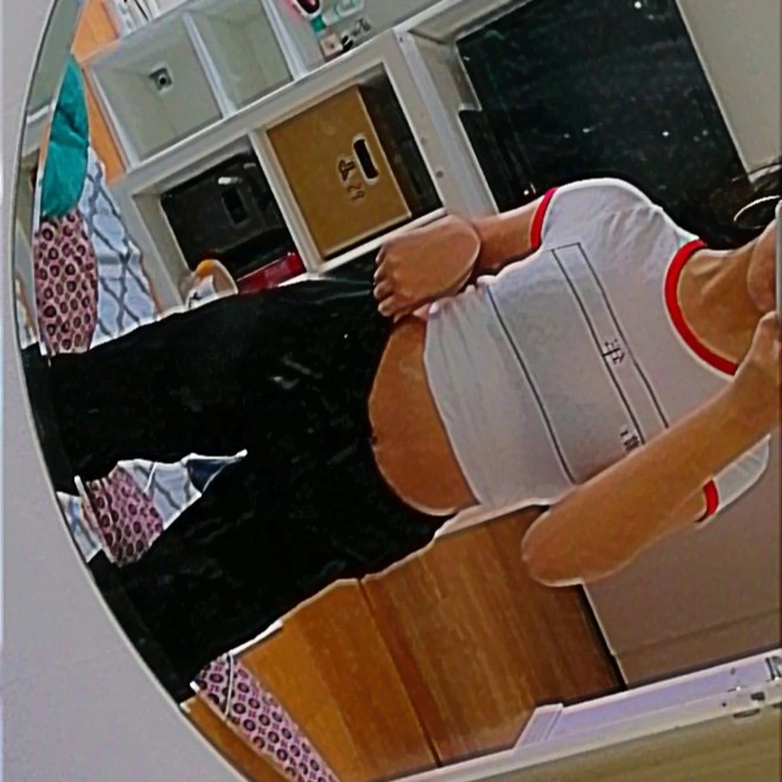 Super söt top från Japan. Inspirerad av dess skol uniform  - 90