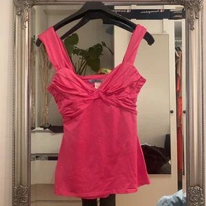 S - Jag hade det bara en gång för fest, det är vackert och bra kvalitet.