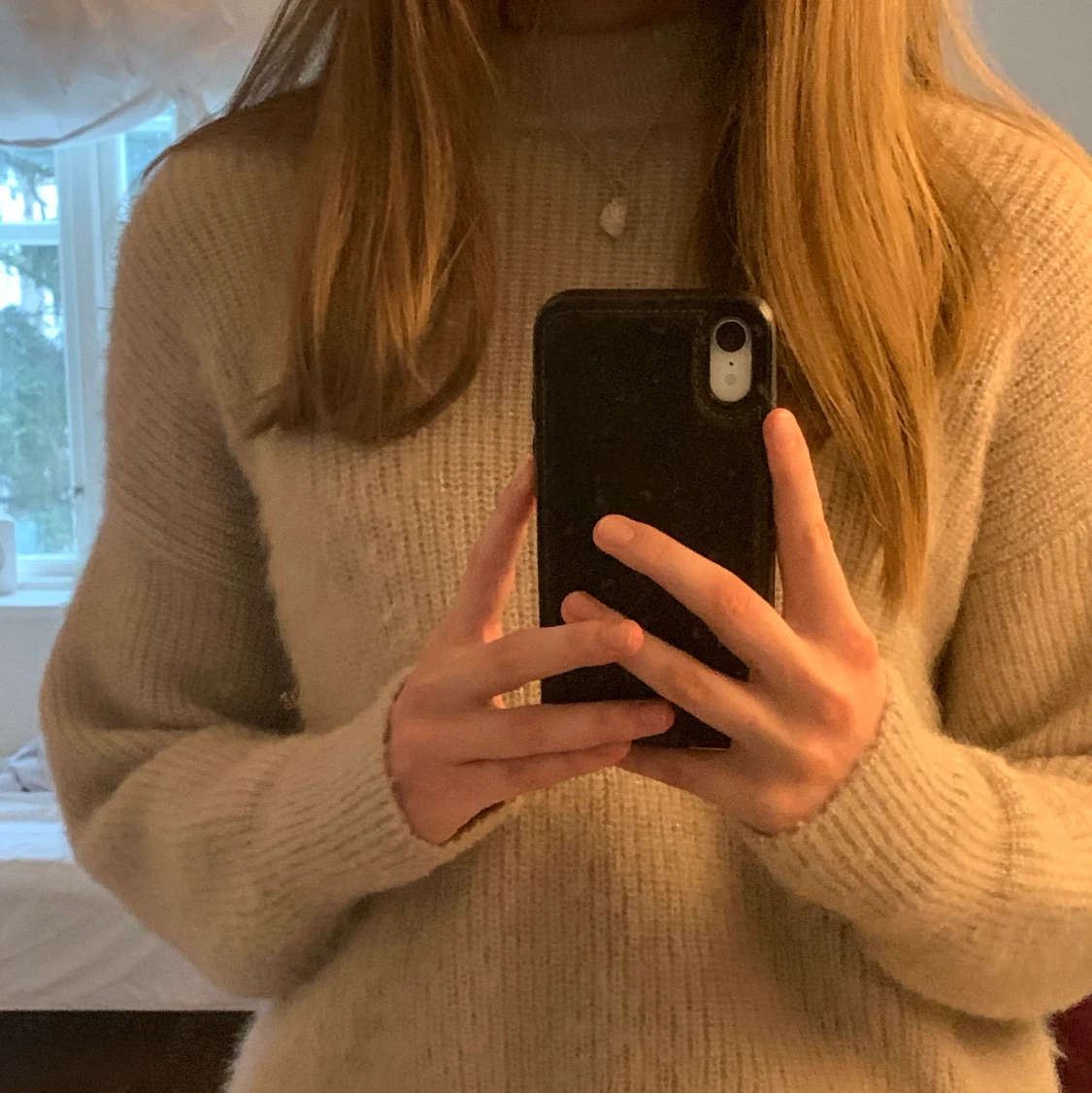 Beige stickad tröja - 91