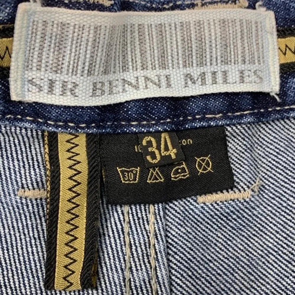 Vintage baggy jeans från 90-tals hiphop märket Sir Benni Miles. Jeans & Byxor.