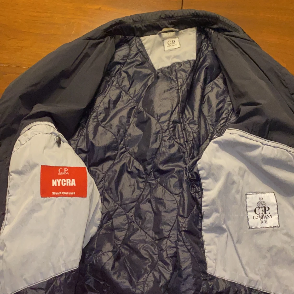 C.P. COMPANY (NYCRA) storlek L - 91