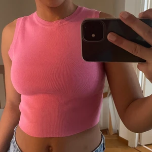 Zara topp - Superfin och helt oanvänd topp från zara💖💖 storlek M och lappen kvar. 