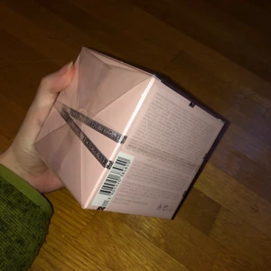 Parfym  - Fick dubbel i julklapp, helt oöppnad! 50ml pris kan diskuteras 