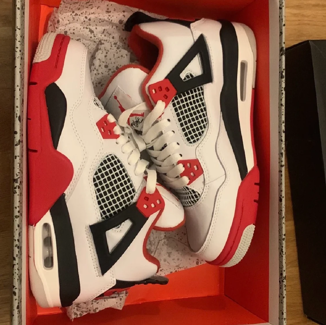 Air Jordan 4 Retro Fire Red