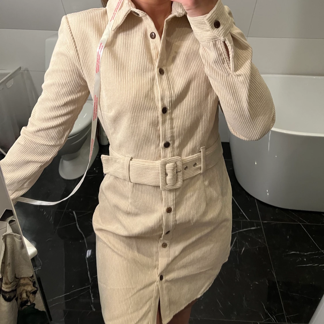 Beige klänning - 90