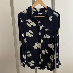 Floral ganni button up, perfect condition, only worn a couple times.  