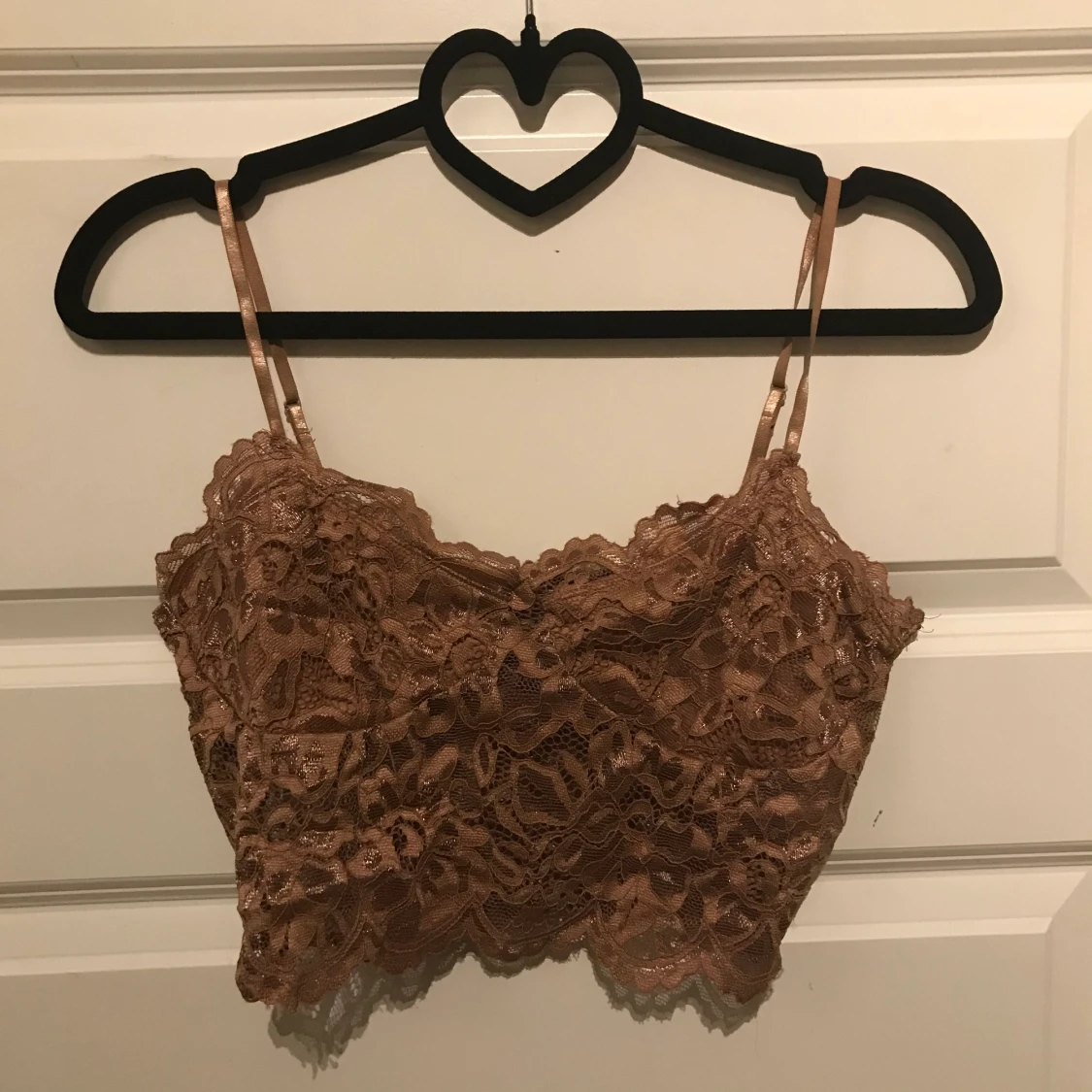 Brunt spets linne - 91