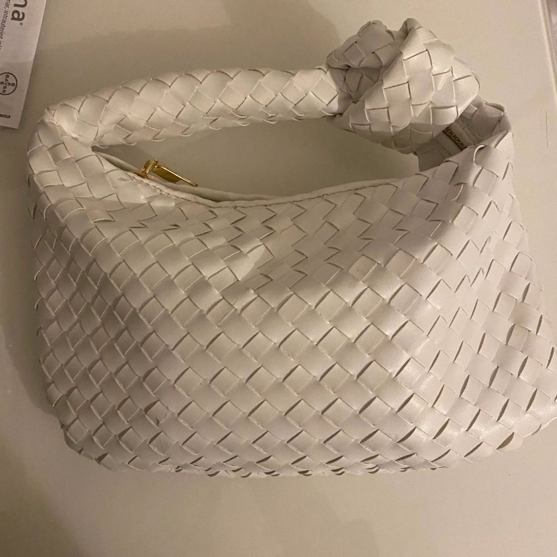 vit väska - 91