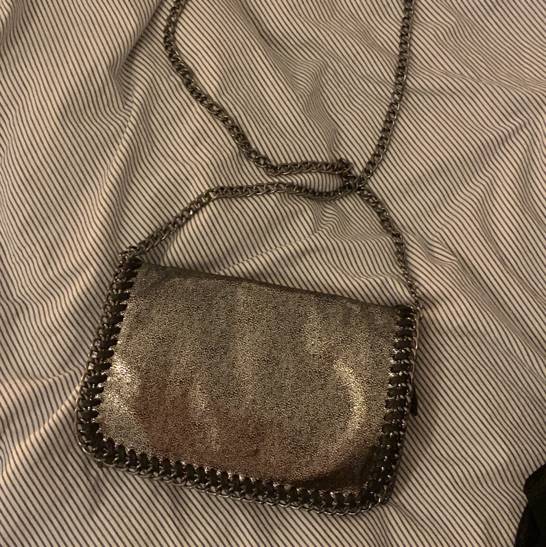 Glittrig väska - 91